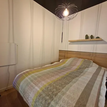 Apartment Aquarius White