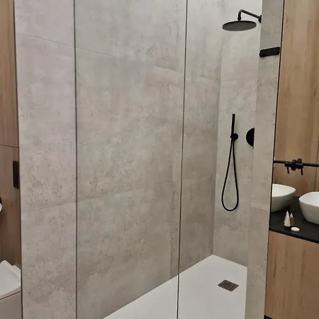 Apartment Aquarius White