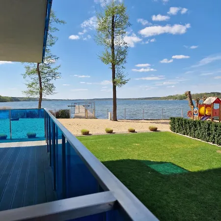 Aquarius White Apartmán *