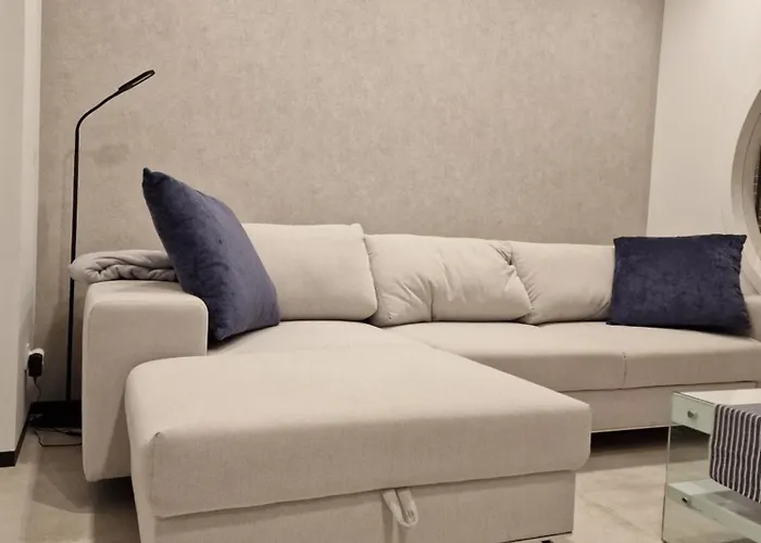 Apartment Aquarius White